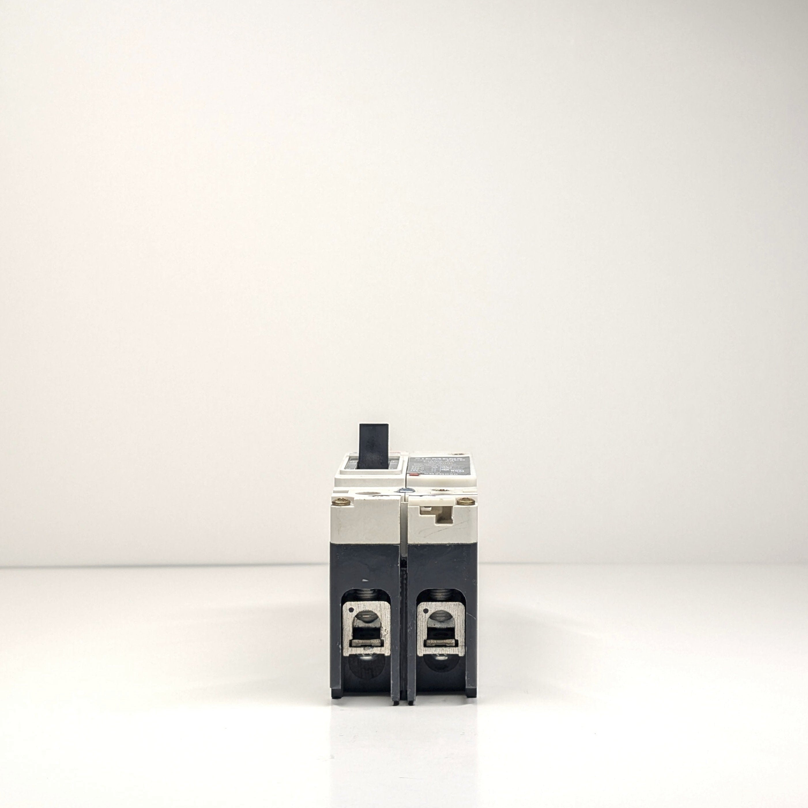 Siemens NEB2B020 2 Pole Circuit Breaker