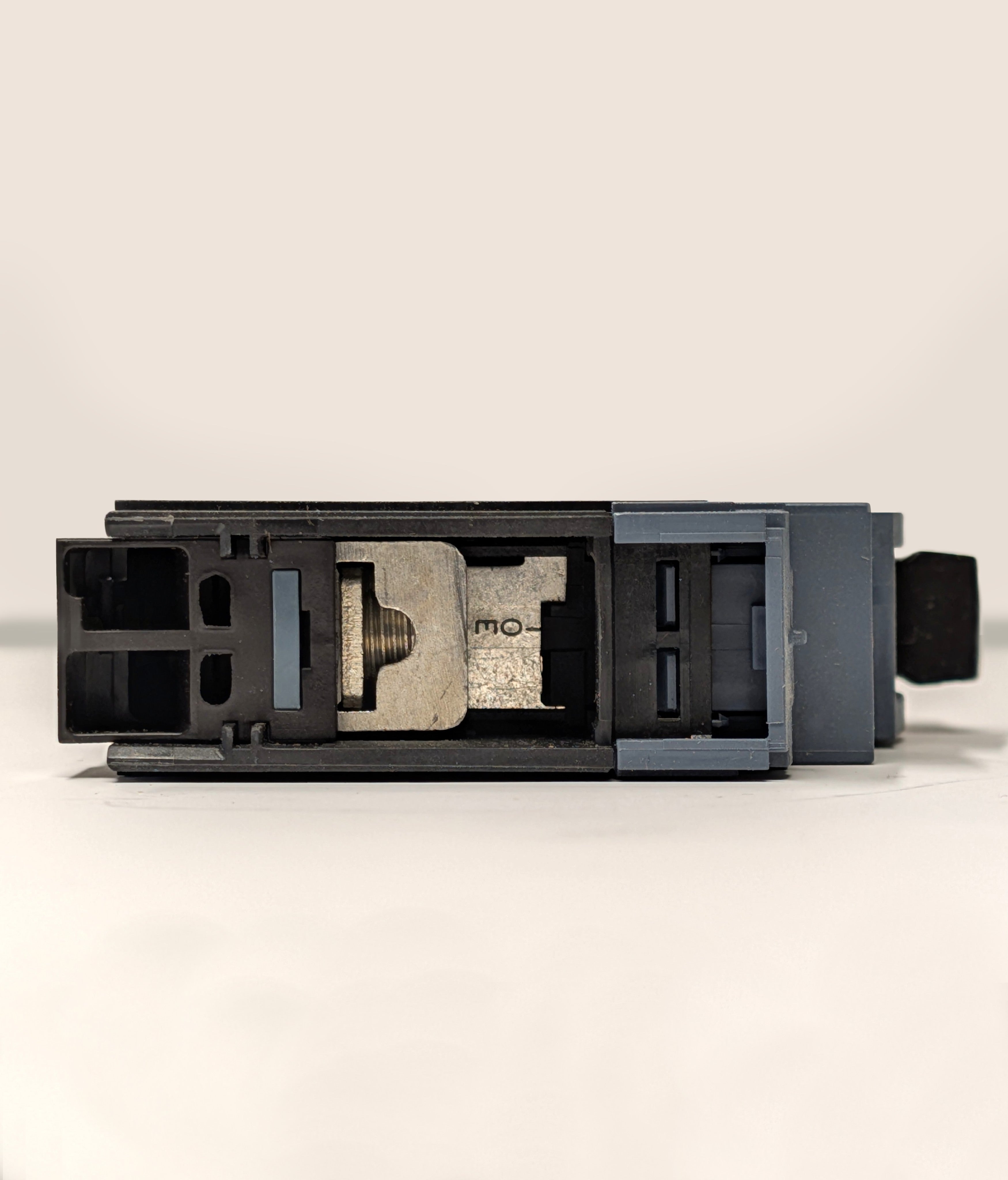 Siemens 3VA4120-5ED14-0AA0 1 Pole Circuit Breaker