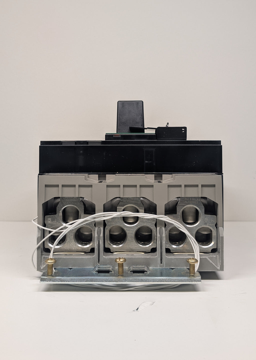 Square D PJA36080CU63CE1ACSAYP 3 Pole Circuit Breaker