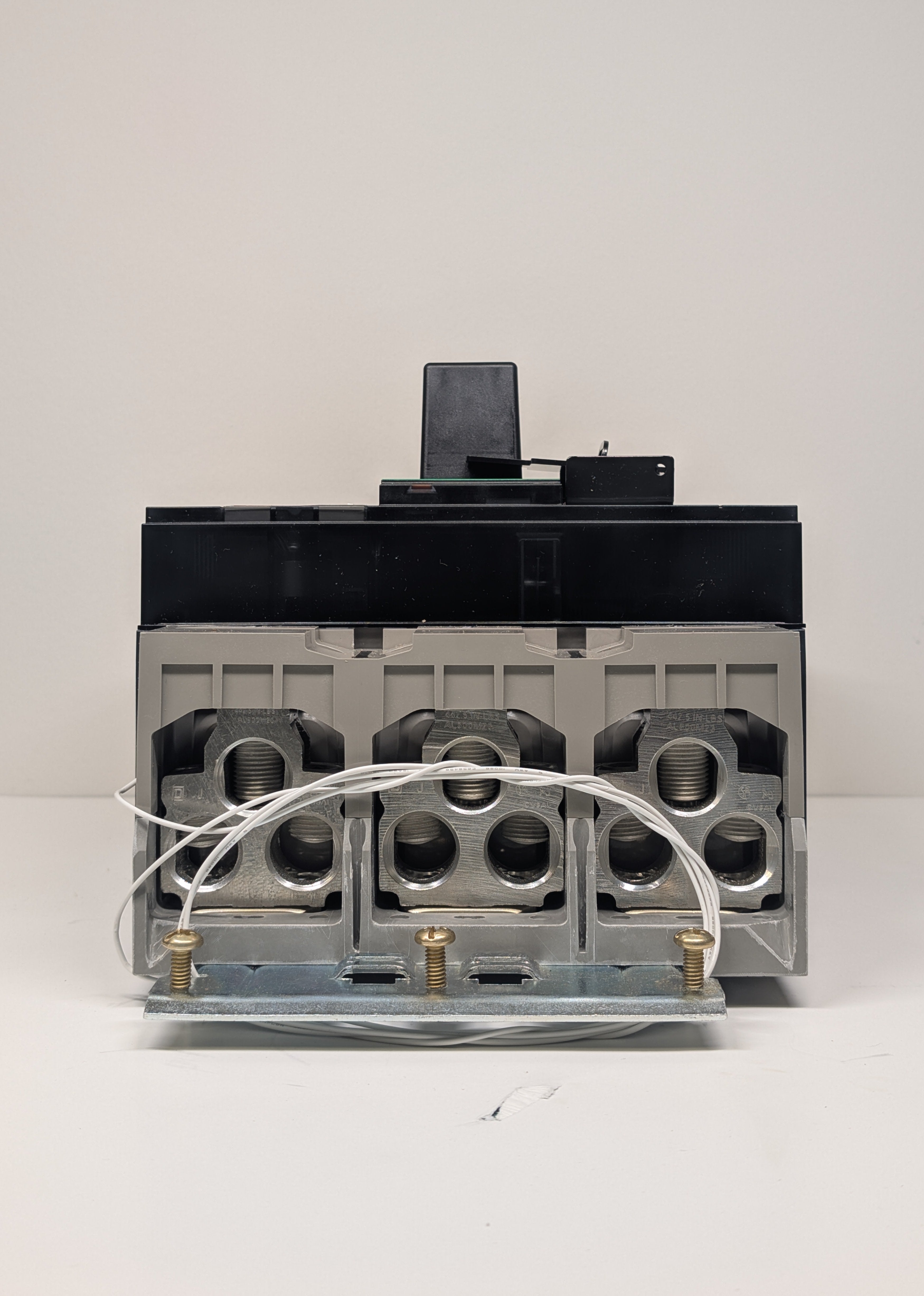 Square D PJA36080CU63CE1ACSAYP 3 Pole Circuit Breaker