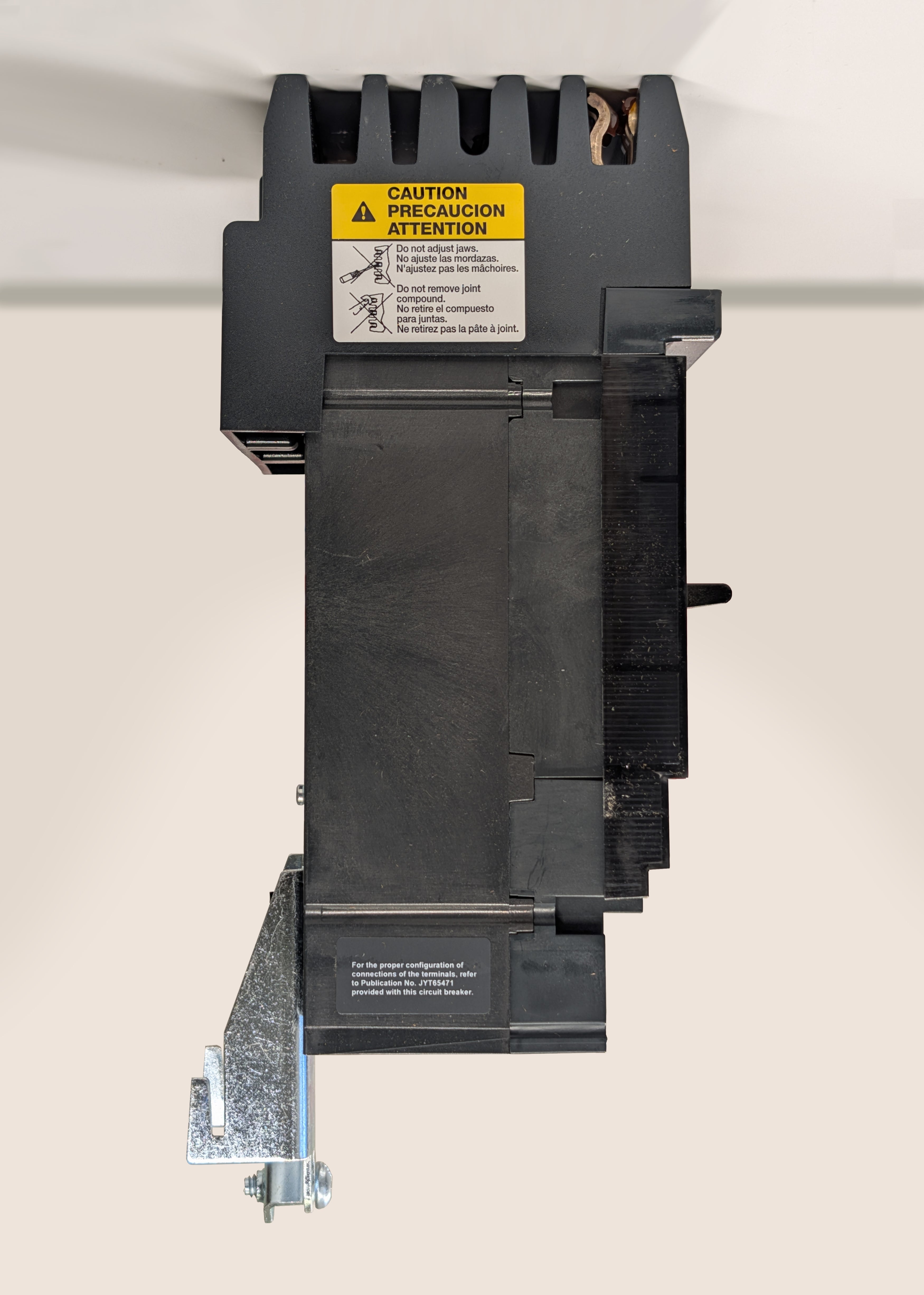 Square D JGA36225 3 Pole Circuit Breaker
